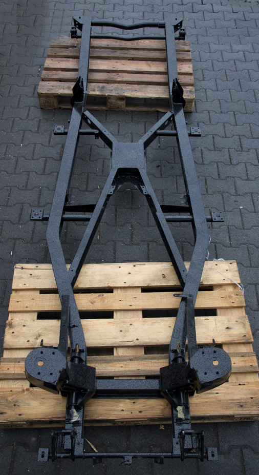 Fahrzeugrahmen
Chassis frame
Cadre
Rama
Frame
Bastidor 