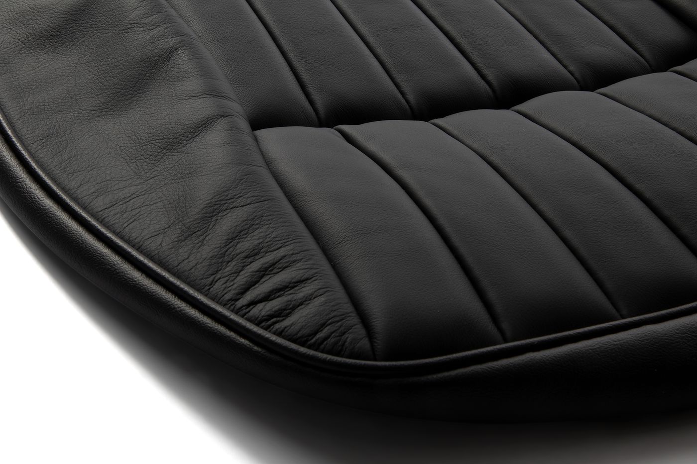 Ledersitzbezüge
Leather seat covers
Housses de siège en cuir
L