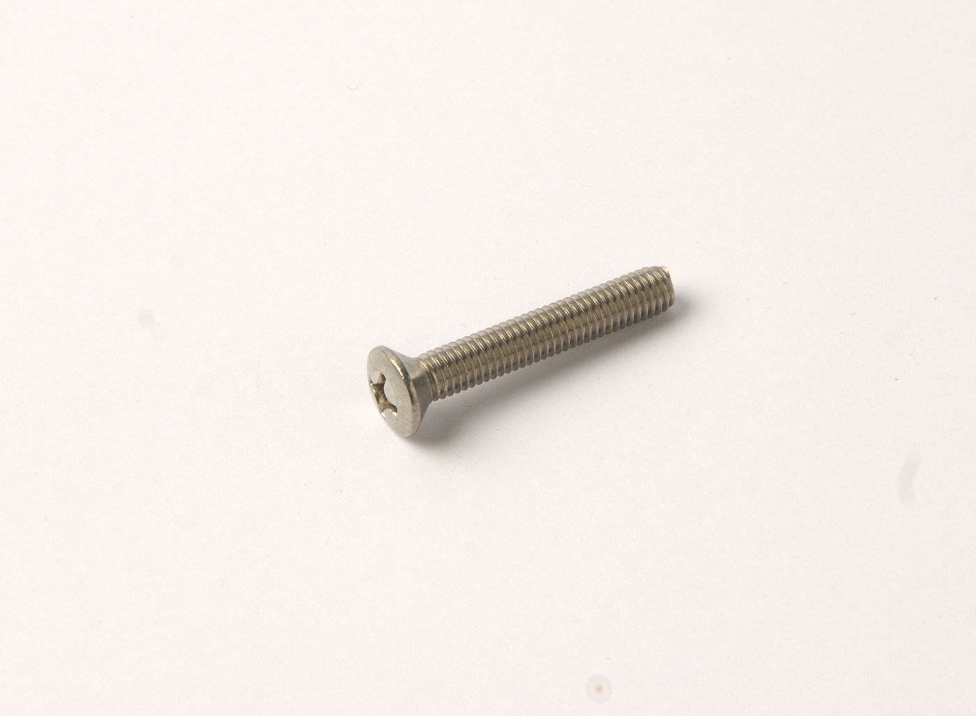 Senkkopfschraube
Countersunk screw
Vis à tête fraisée
Torn