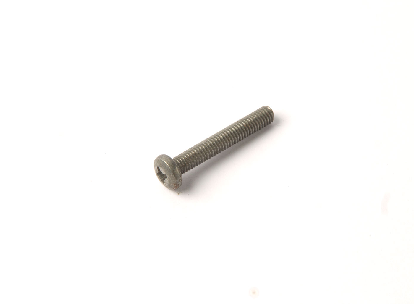 Halbrundkopfschraube
Panhead screw
Vis à tête demi-ronde
Wk