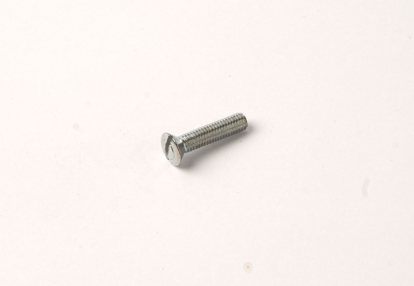 Senkkopfschraube
Countersunk screw
Vis à tête fraisée
Torn