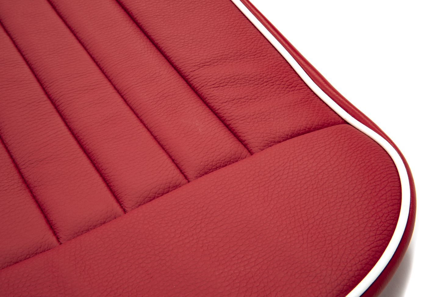 Ledersitzbezüge
Leather seat covers
Housses de siège en cuir
L