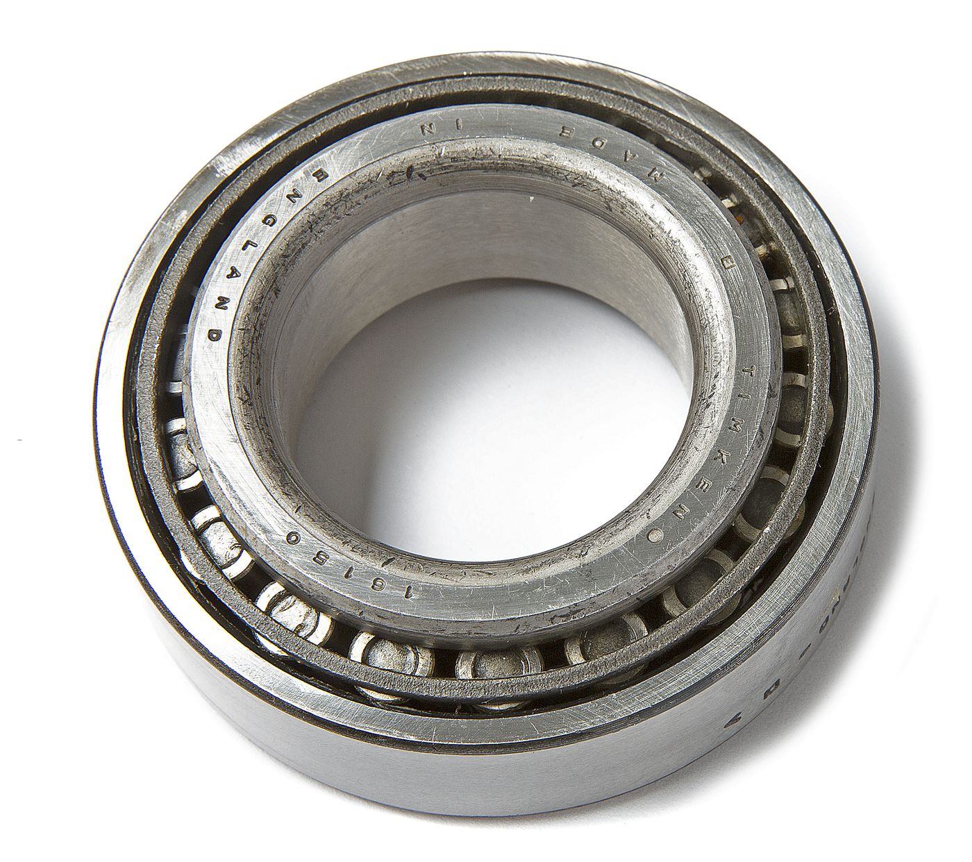 Kegelrollenlager
Tapered roller bearing
Butée à rouleaux coniq