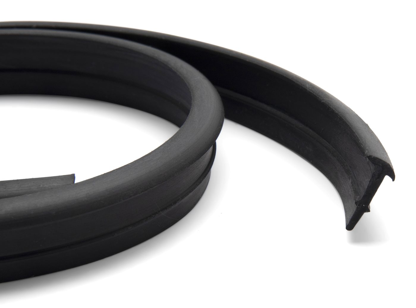 Dichtgummi
Sealing rubber
Caoutchouc d'étanchéité
Uszczelka g