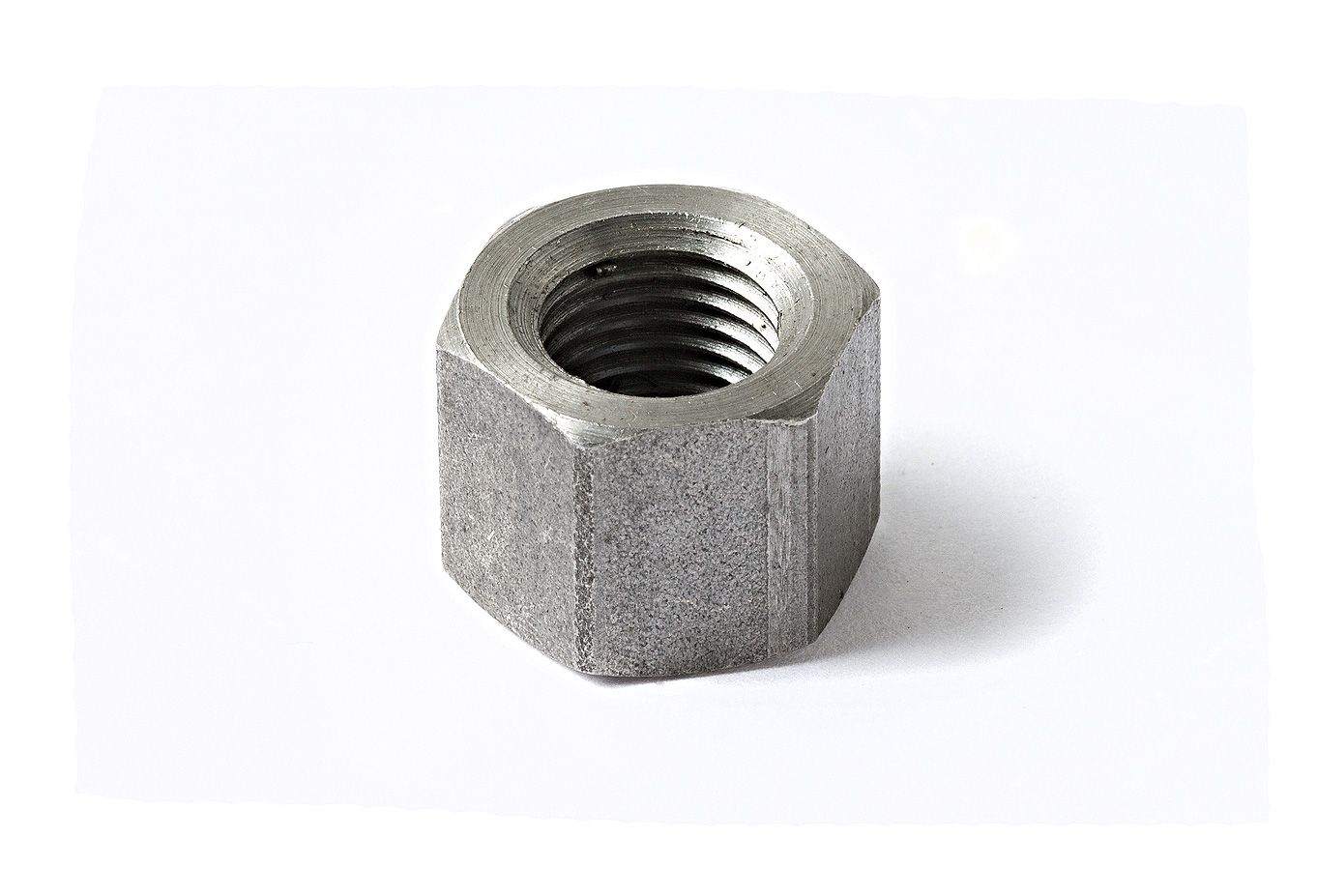 Zylinderkopfmutter
Cylinder head nut
Ecrou de culasse