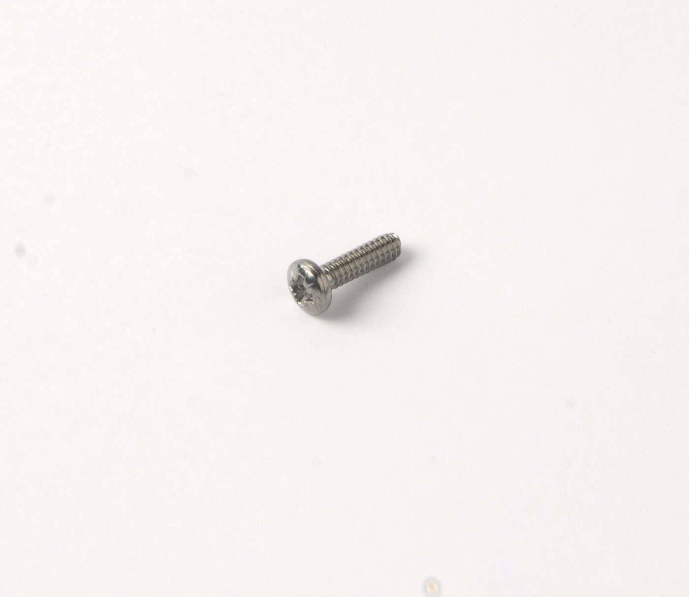 Halbrundkopfschraube
Panhead screw
Vis à tête demi-ronde
Wk