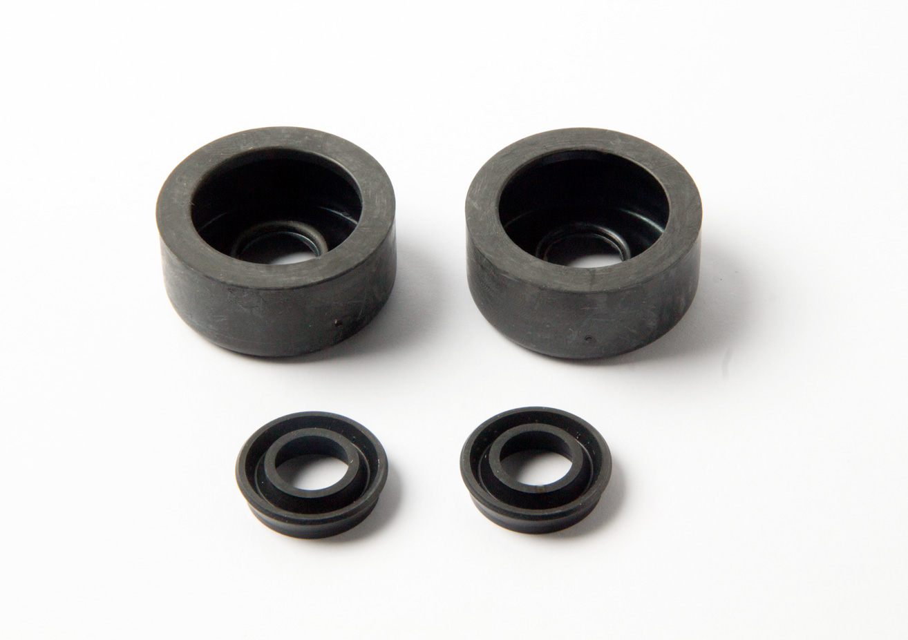 Dichtsatz
Seal kit
Jeu de joints
Zestaw uszczelek cylinderka 