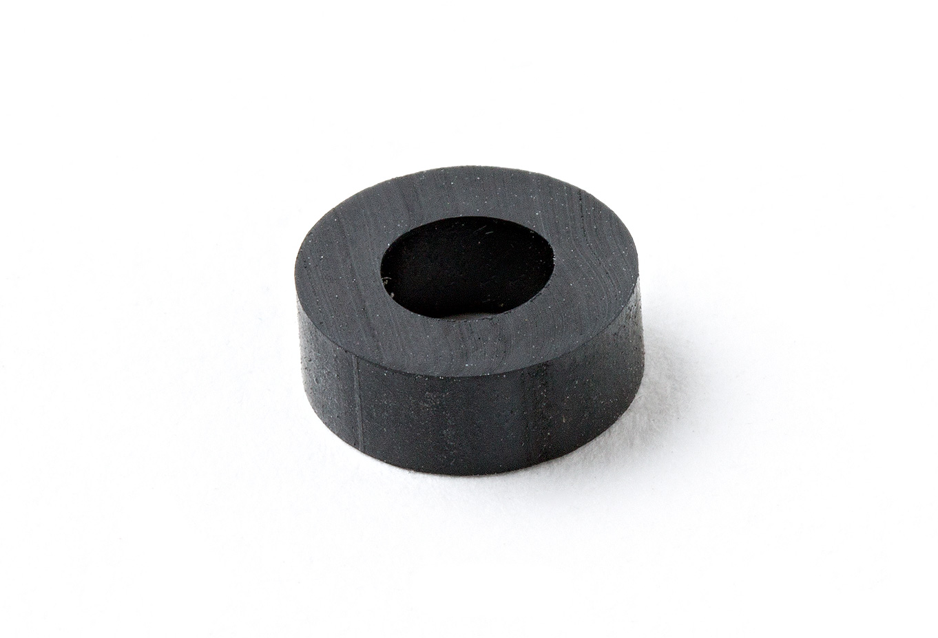 Dichtgummi
Sealing rubber
Caoutchouc d'étanchéité
Uszczelk